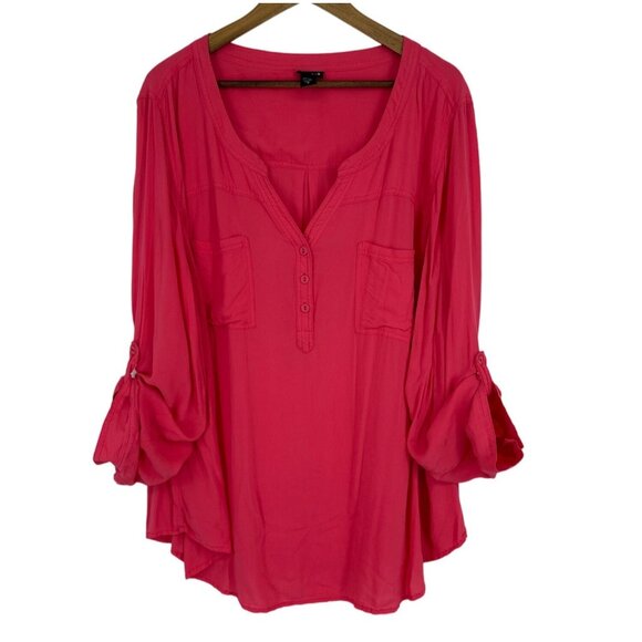 Torrid Roll Tab Sleeve V-Neck Blouse Women's Size 4X - Picture 6 of 7